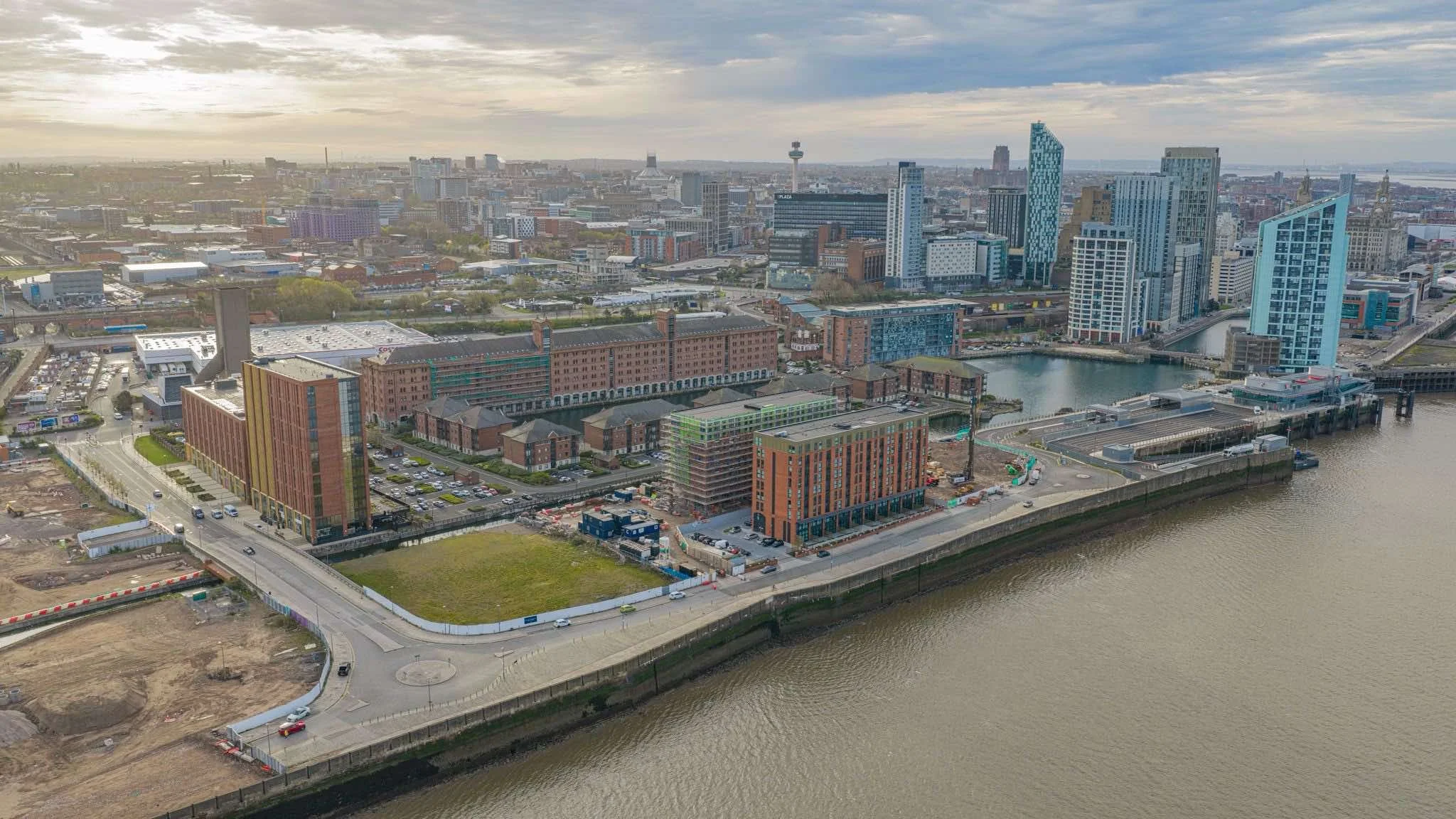 WhatsApp Image 2026-04-14 at 15.23.32 (1).jpg