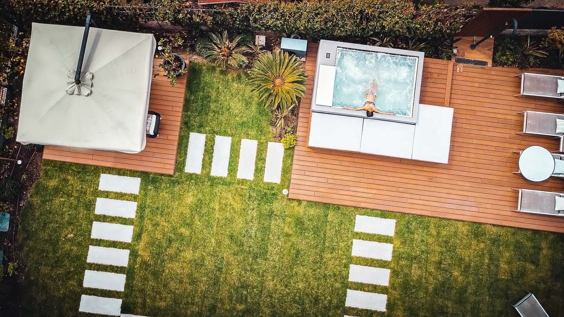 villa-alberta-torbole-garden-lounge-0184WEB copia2WEB.jpg