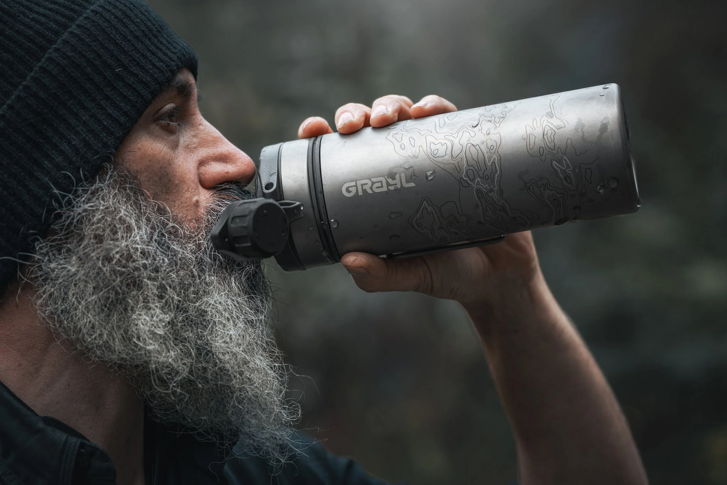 grayl-mod-water-filter-product-photography-outdoor-lifestyle-alex-wander.jpg
