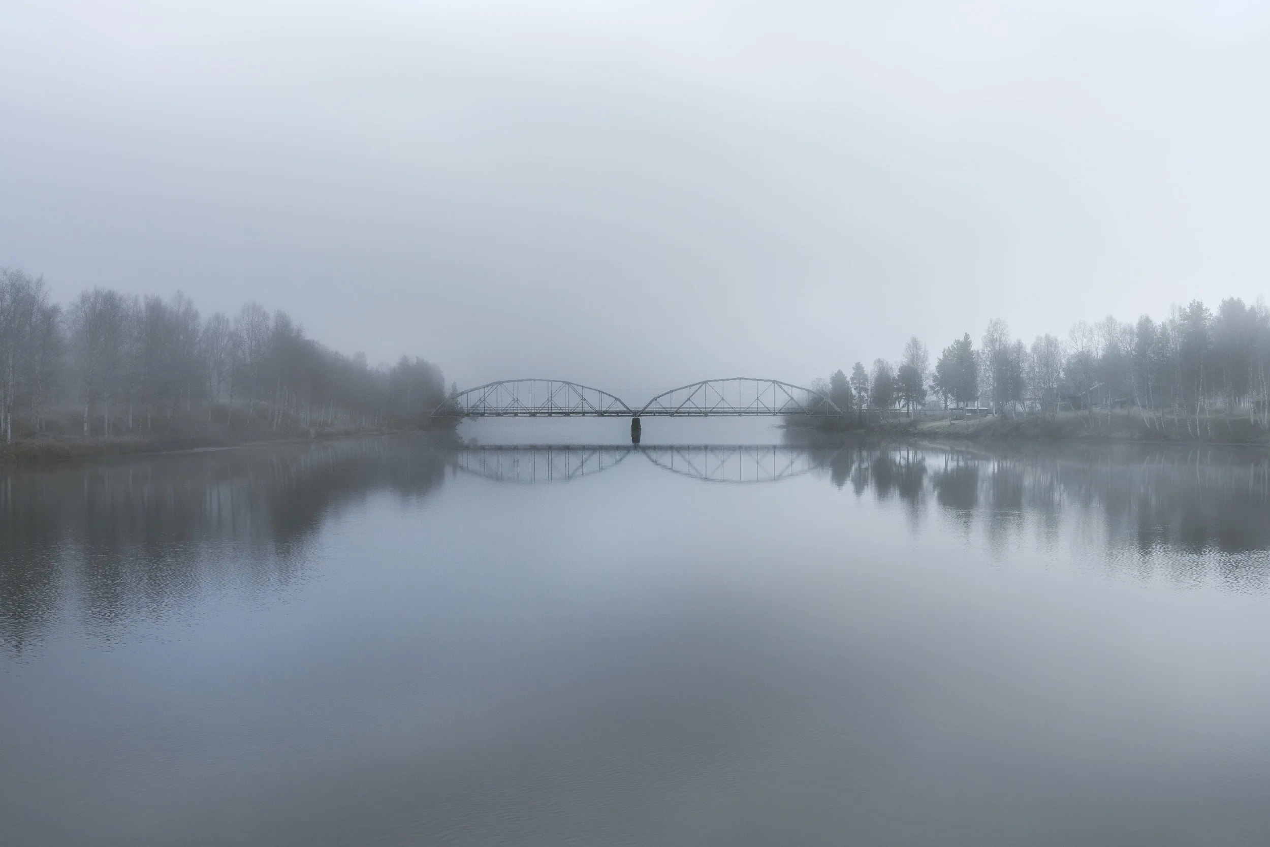 NORWAY-Bardufoss-CentralBridgeReflection_web.jpg
