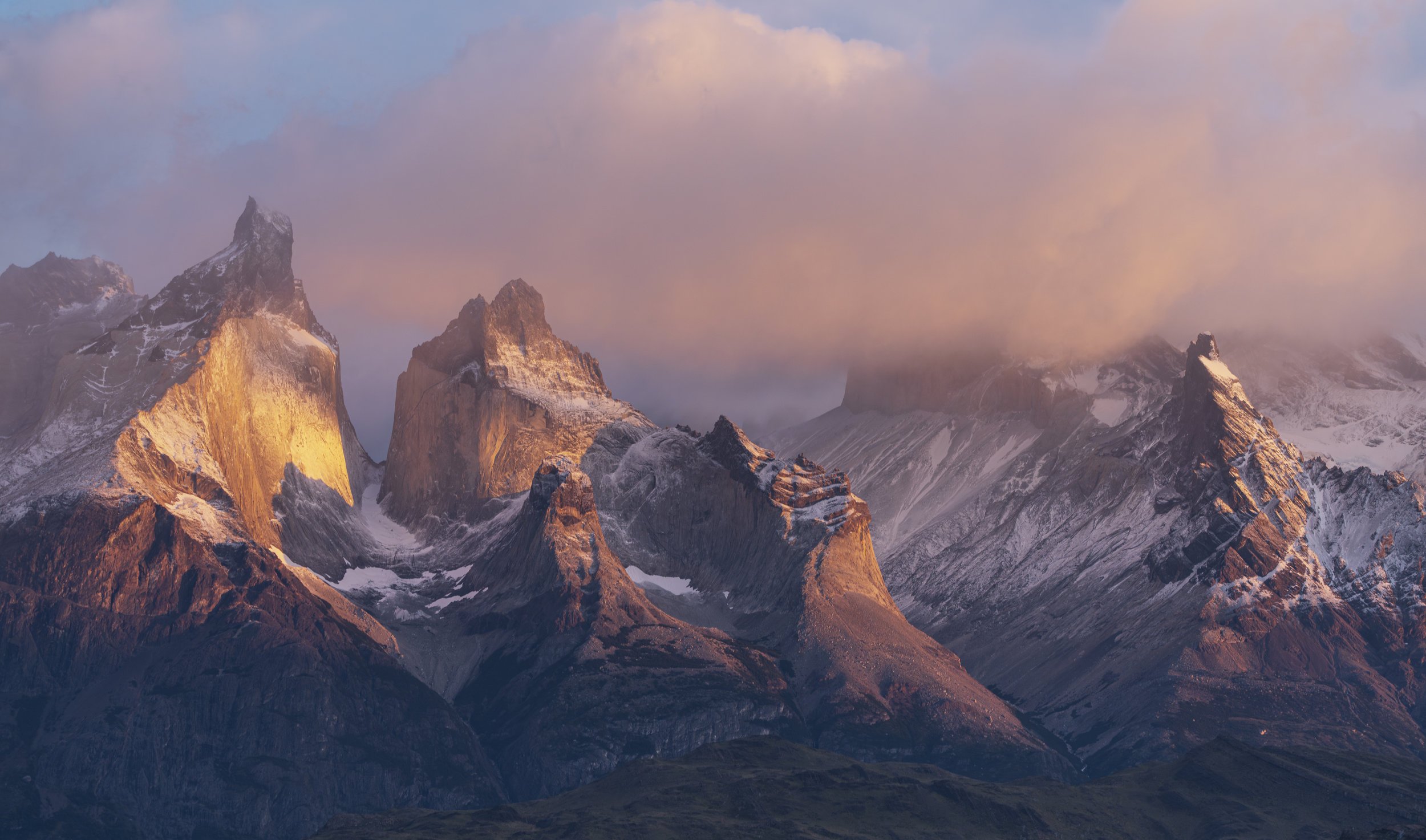 PATAGONIA-TorresDelPaine-Sunrise2-_DSC1140_result.jpg