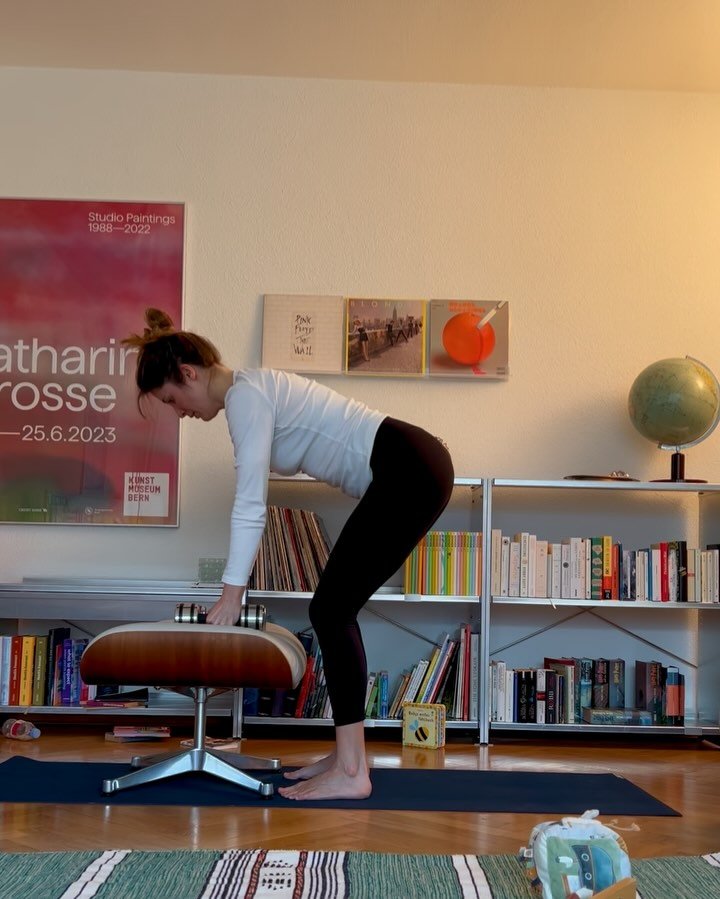 Upper Body &amp; Core Workout | 45:15 Sek. je 3 Runden (Kleinhanteln n&ouml;tig)

Kombiniere jeweils zwei &Uuml;bungen (1+2, 3+4, &hellip;) zu einem Superset und f&uuml;hre die &Uuml;bungen im Wechsel &uuml;ber drei Runden aus. Die ganze Session daue
