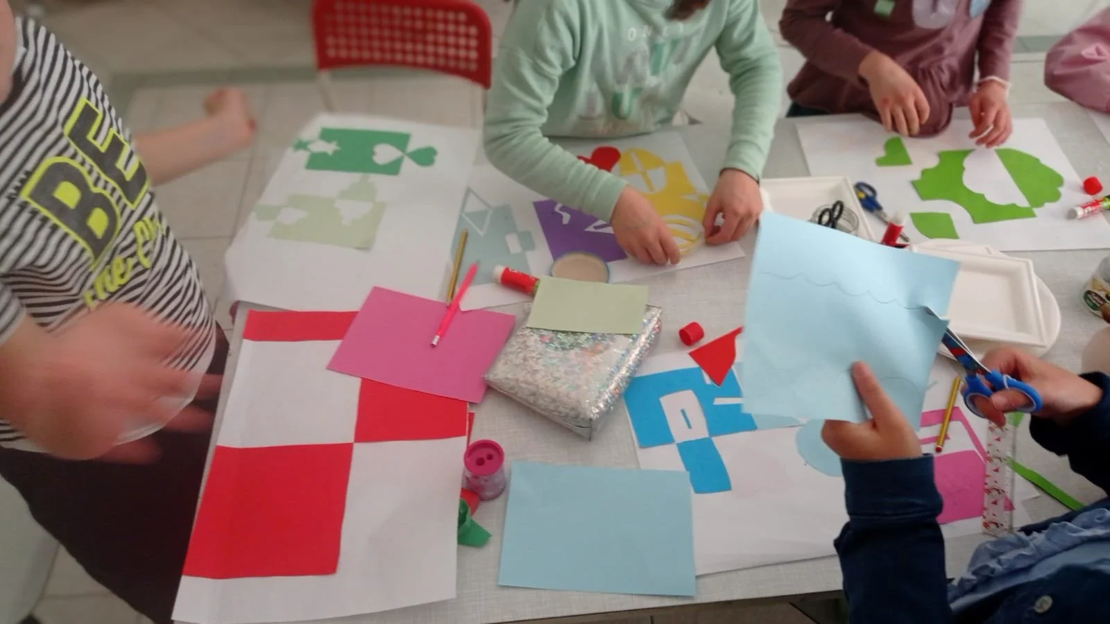 ARTE E CREATIVITÁ- corso estivo 6-10 anni