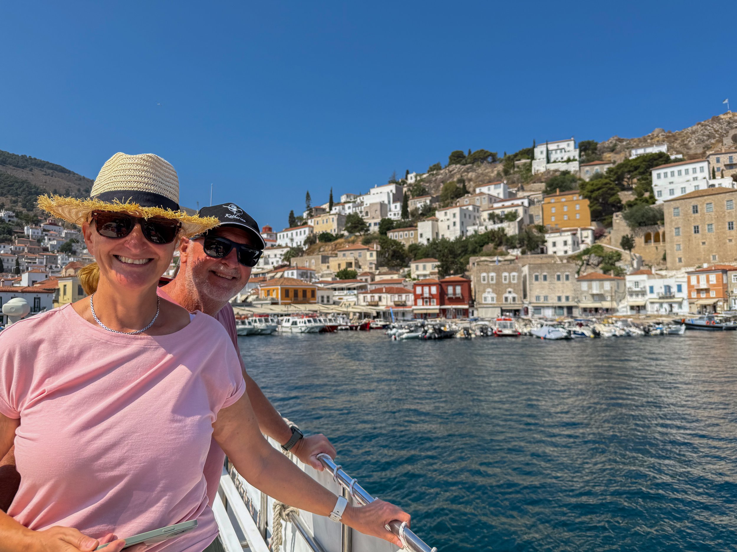 250613 Visting Hydra from Erminonis by Ferry -02 Di and Martin.jpg
