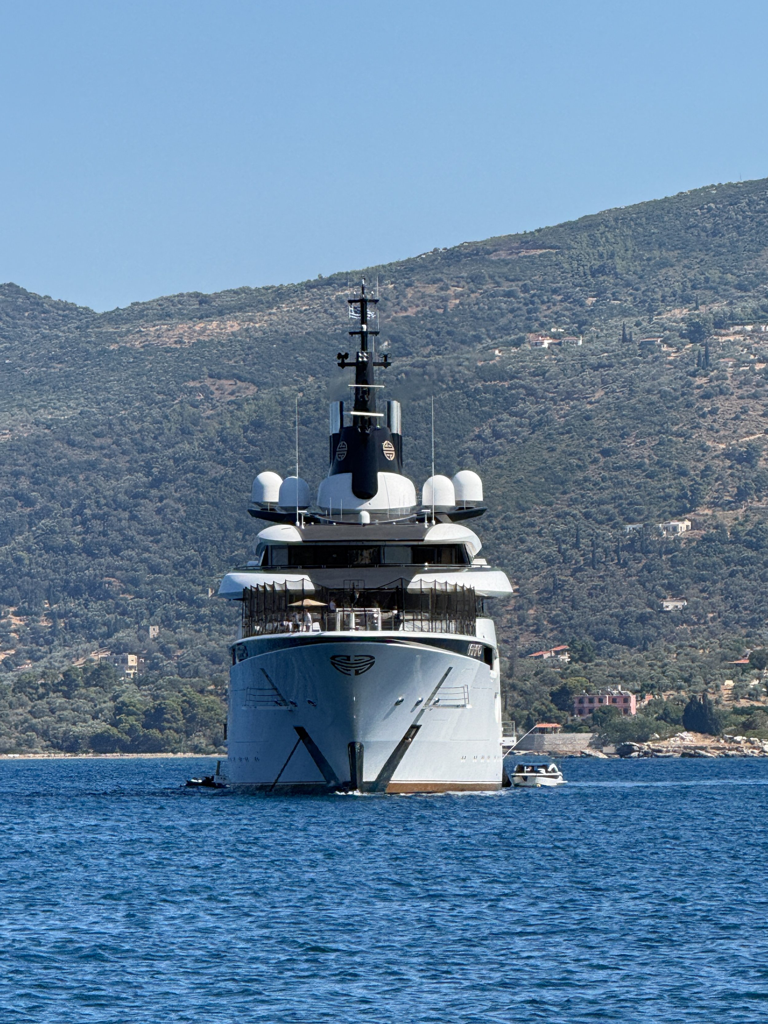 260628 2 Superyachts for neighbours in Poros-2.jpg