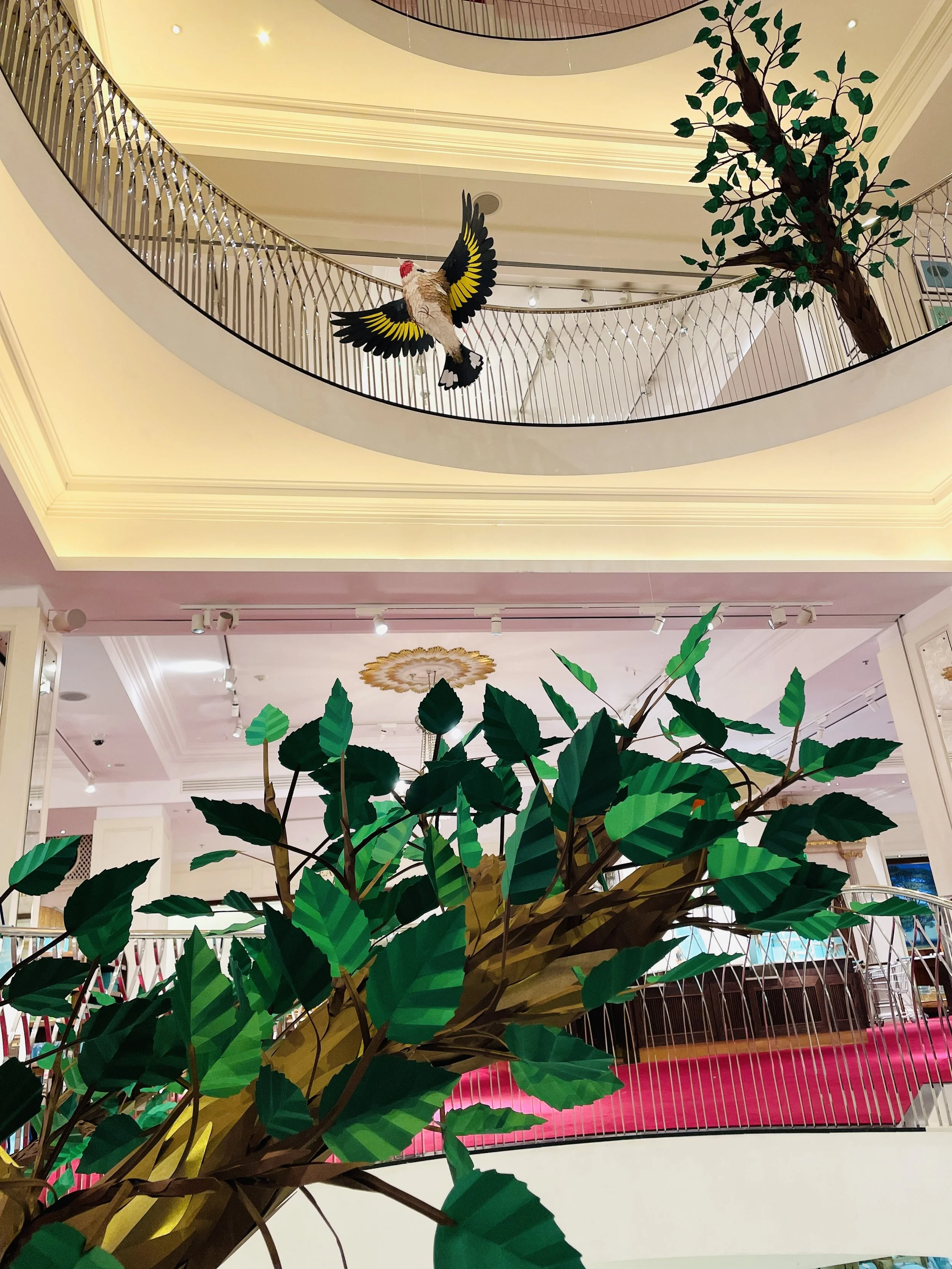 carta-and-wood-paper-birds-fortnum-mason-kings-coronation-installation-02.jpg
