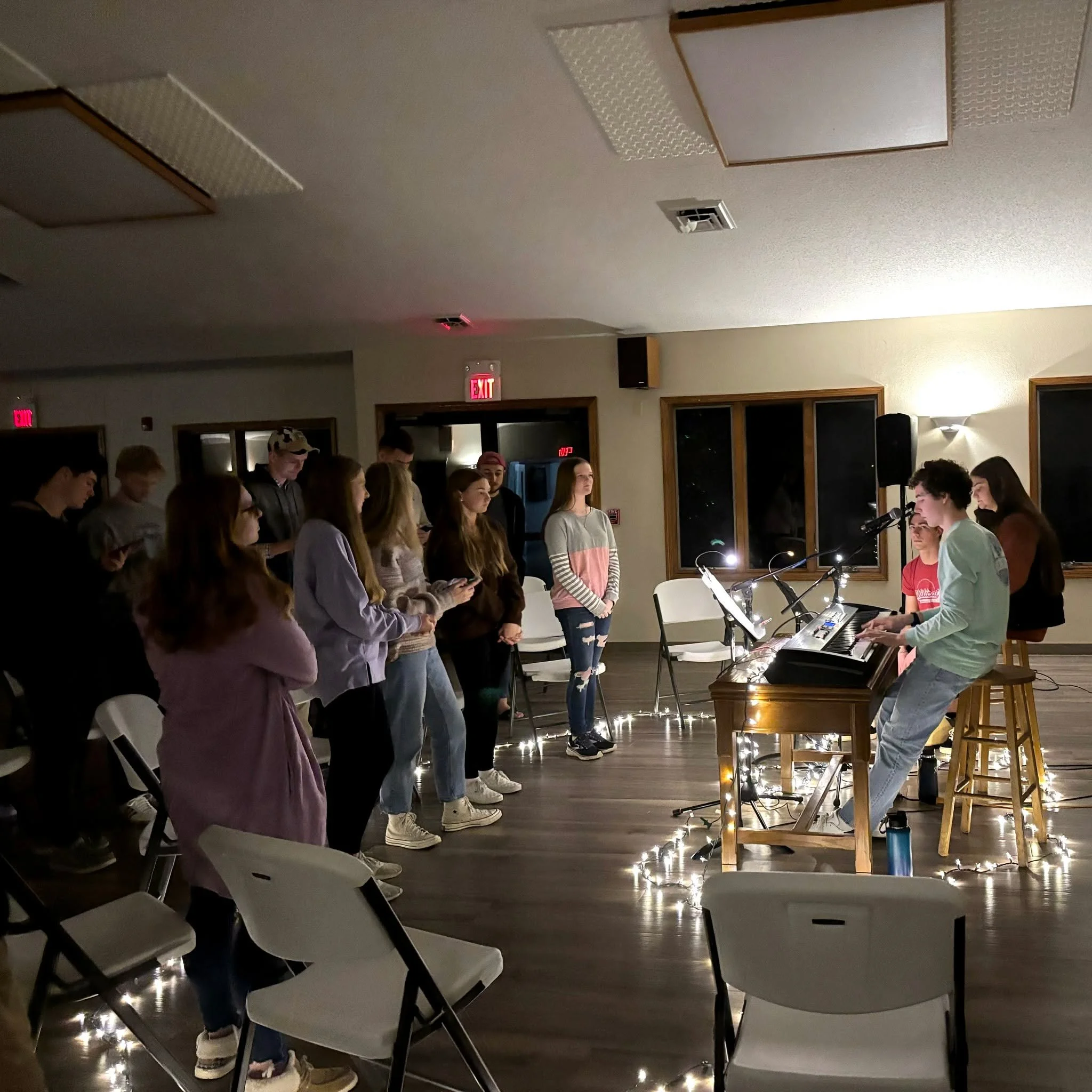 We hope you all had a wonderful Thanksgiving with your family and friends, thanking God for all that He has given you, none more than the gift of His Son,Jesus Christ, whom we celebrate this Christmas season.

We hope you all had a wonderful Thanksgi