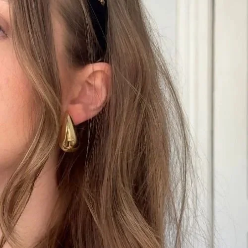 6 Social Media Content Ideas for Jewelry Business