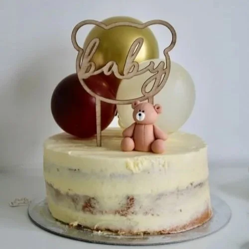 Baby shower cake decorated