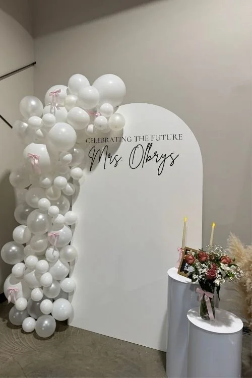 Baloon arch bridal shower white