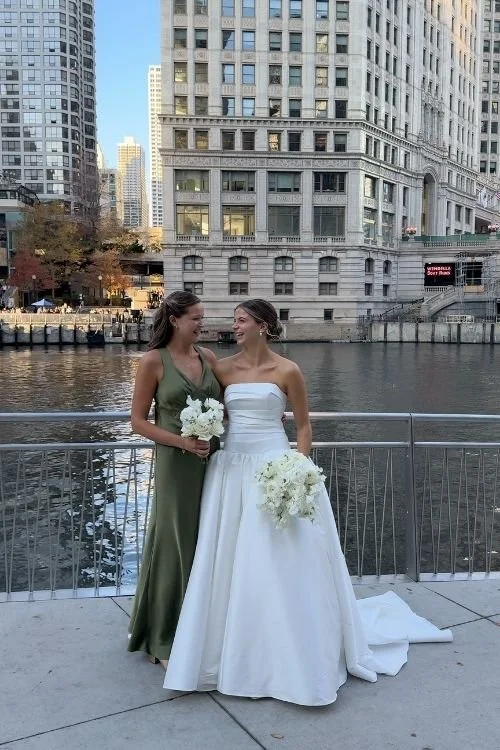 Chicago Riverwalk Bridal Party Photos