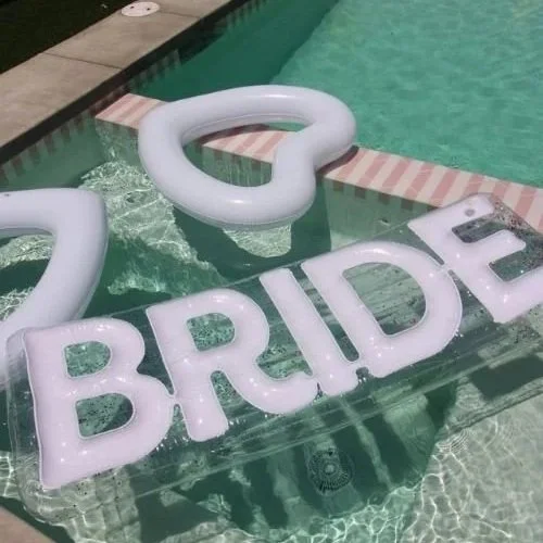 Bachelorette Parties Photo Ideas for Social Media