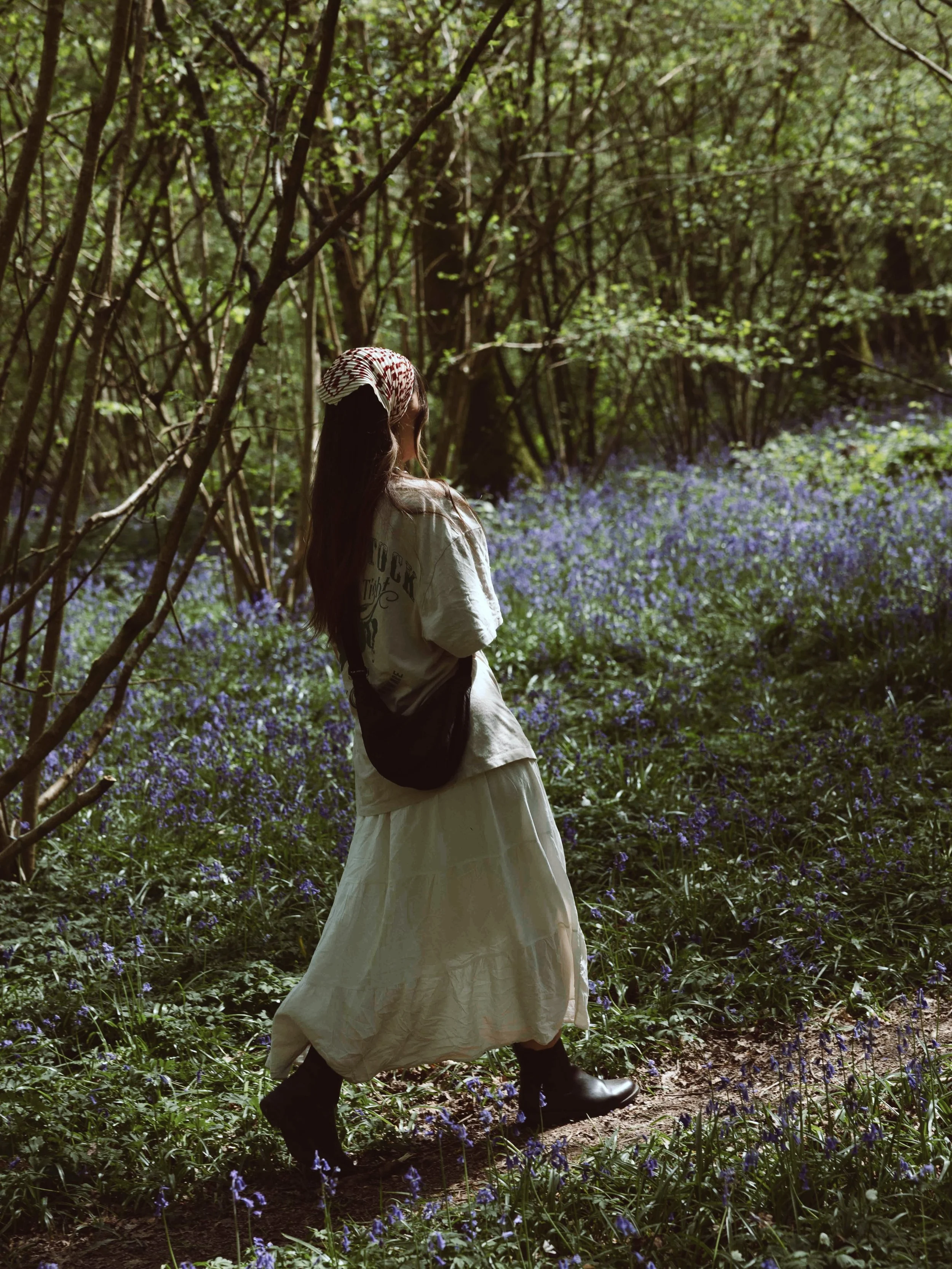 Pretty sure I was a fairy in past life 🧚🏻 No place more magical than a forest. 

Captured by @miloosborn &amp; me 🤍