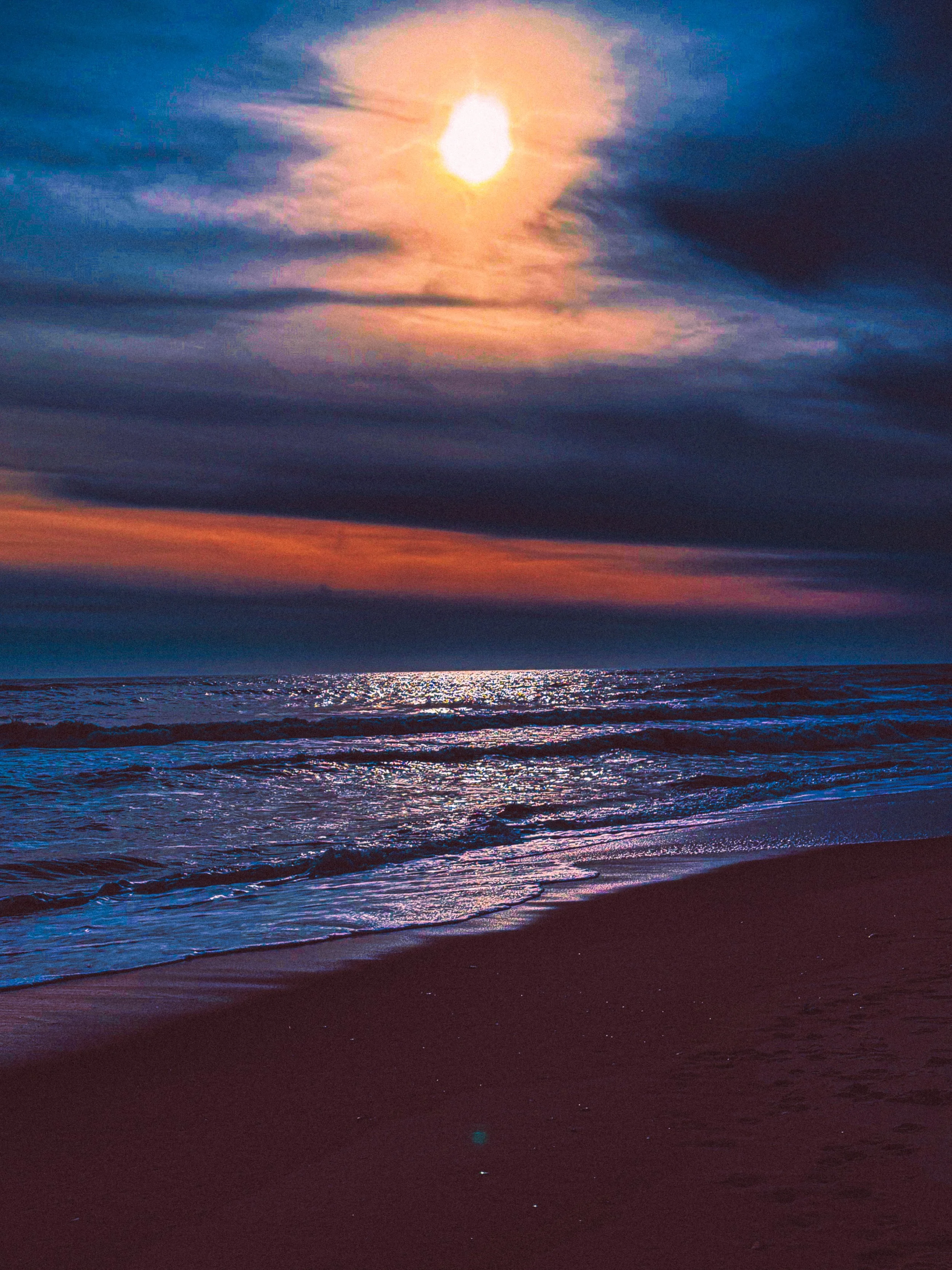 Wes Beach 20” x 30 ”                                (SOLD)