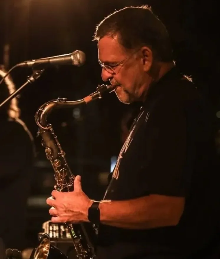 Live Music: Mike Abbott