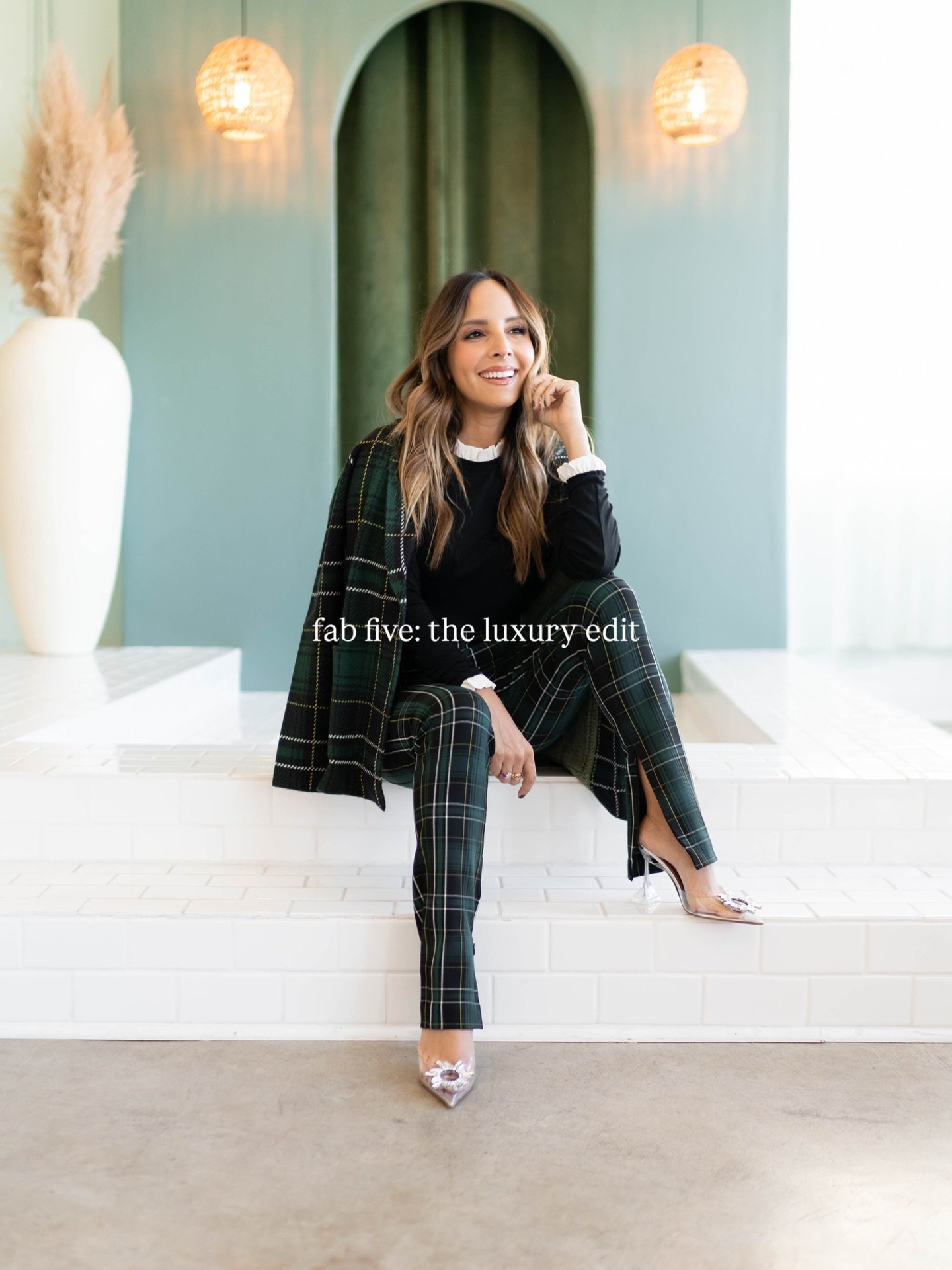 It's my favorite shopping day of the week!

But since it&rsquo;s officially the Holidays, for the rest of December, I&rsquo;ll be sharing my curated gift guides with you here every Sunday. 

If you&rsquo;re looking to splurge (on someone else&hellip;