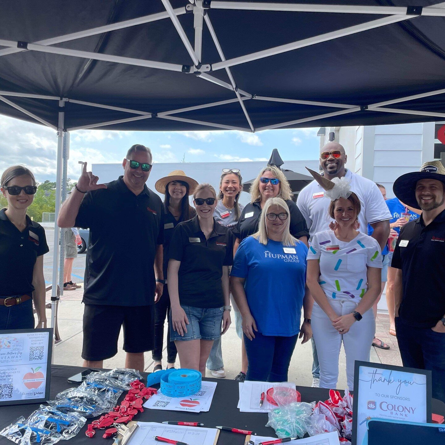 👉 Did you know that we had an amazing time seeing all of our clients and friends at the Ice Cream Stop yesterday? We appreciate you!👈 
Thank you to our sponsors Colony Bank and Coastline Heating and Air!