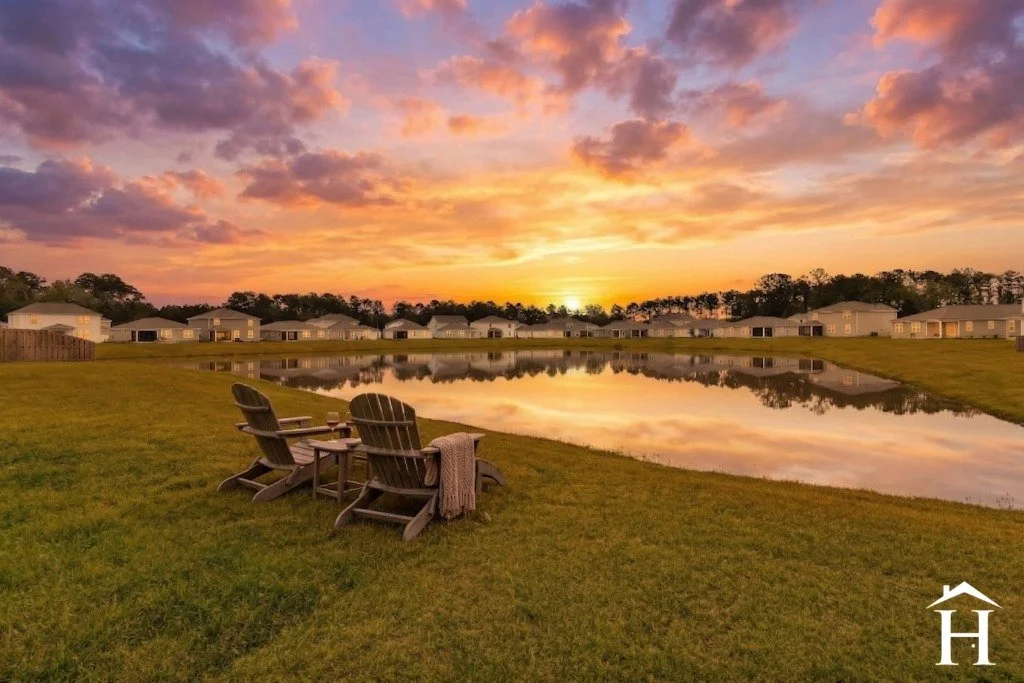 Open House! TODAY 1:30-3:30! 
42 Hardy Branch Richmond Hill, GA
Charming single-story home offering easy one-level living 🏡
3 beds, 2 baths with an open layout, stylish kitchen (quartz counters &amp; gas range), and LVP flooring throughout main area
