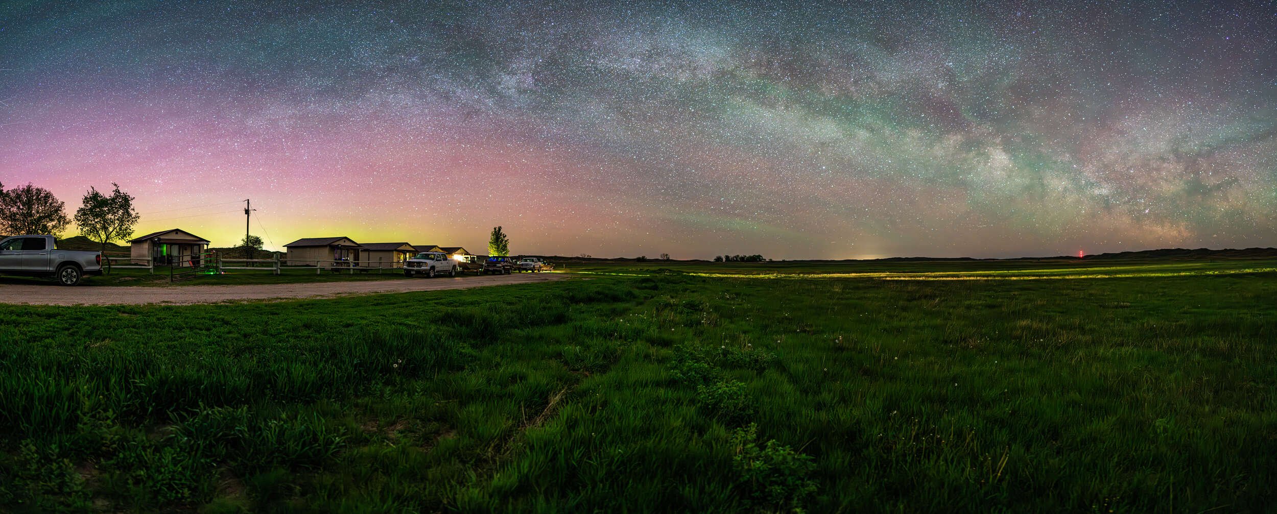 Milky Way and Northern Lights-compressed.jpg