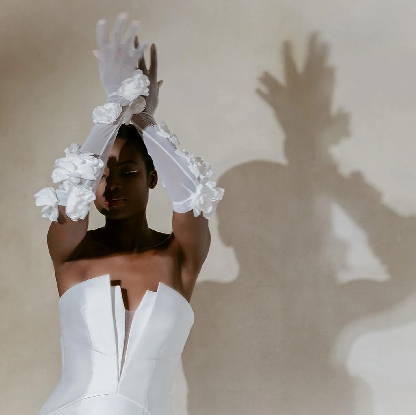 Holding on to the timeless trend: GLOVES 

We will never tire of this finishing touch and every time wearing a gorgeous glove comes back into play, we embrace it fully. This Fall Season the @markingramcollection campaign shoot featured some fabulous 