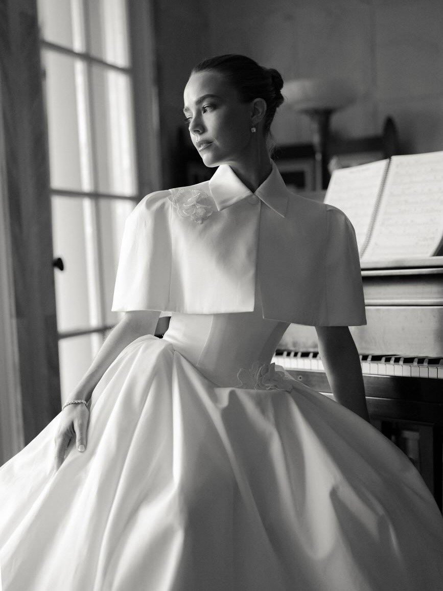 As Seen In Vogue: Actress @rebeccarittenhouse married @kylerobiskie in the &lsquo;Melissa&rsquo; gown in silk-mikado by @markingramcollection 

&ldquo;The bar at San Vicente Bungalows was the setting for actor, producer, and Privet Beauty founder @Re