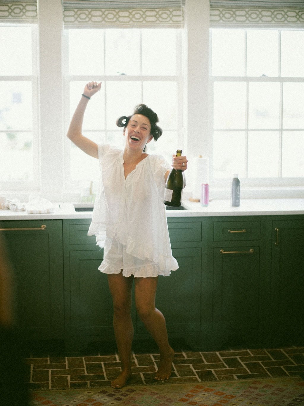 She&rsquo;s giving &ldquo;it&rsquo;s my wedding day&rdquo; energy ✨ when our bride Bella sent her album to us we were immediately drawn to her energetic excitement! You could feel it even looking at the photos, this was her moment and she was going t
