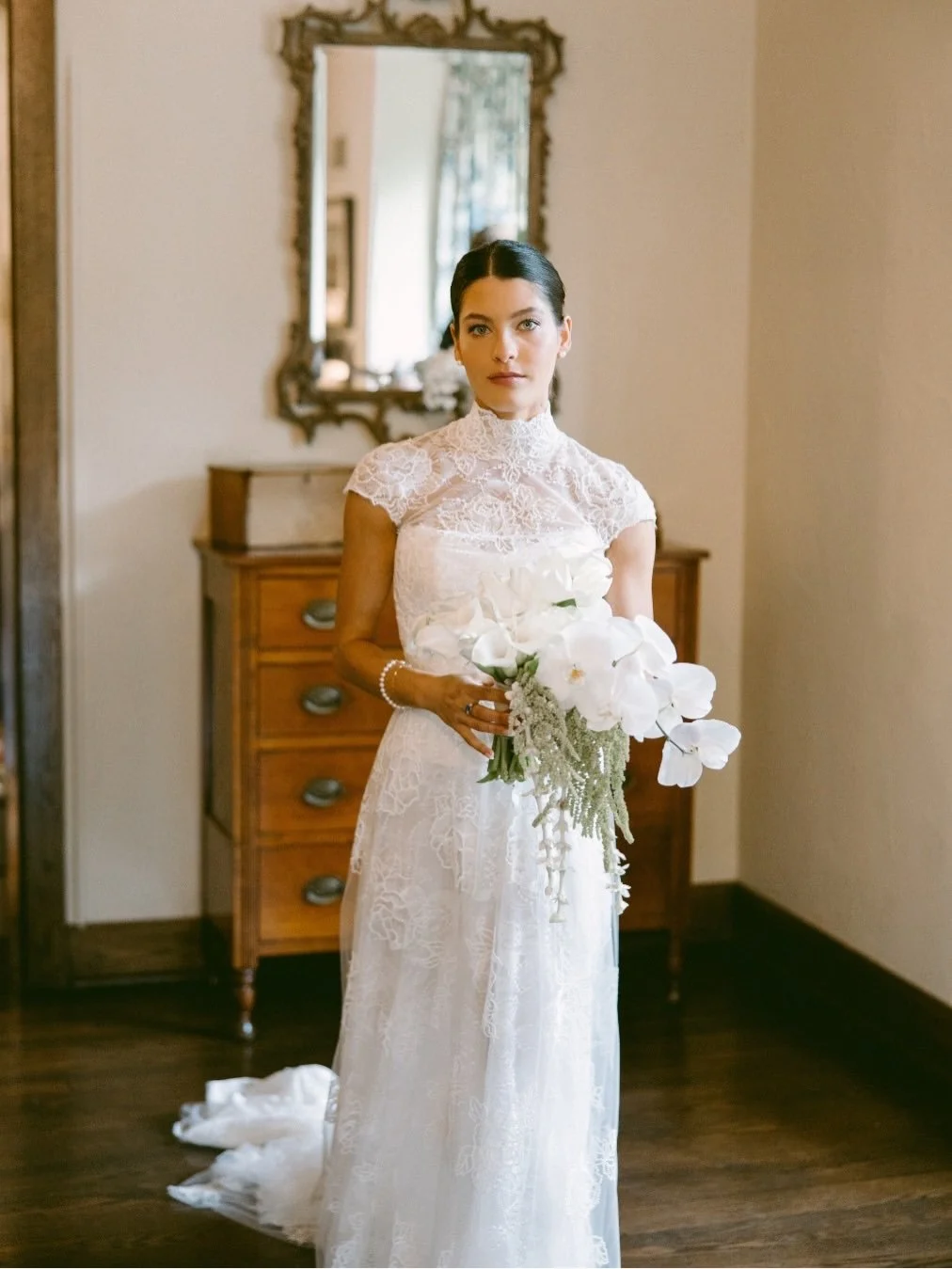 An absolute vision &mdash; wow. 

Our gorgeous bride from our retailer @lajeunemariee wearing &lsquo;Bayne&rsquo; with a custom matching topper. 

A perfect summer wedding assemble 🤍 

Photographer | @brookmadephotography 
Gown | @markingramcollecti