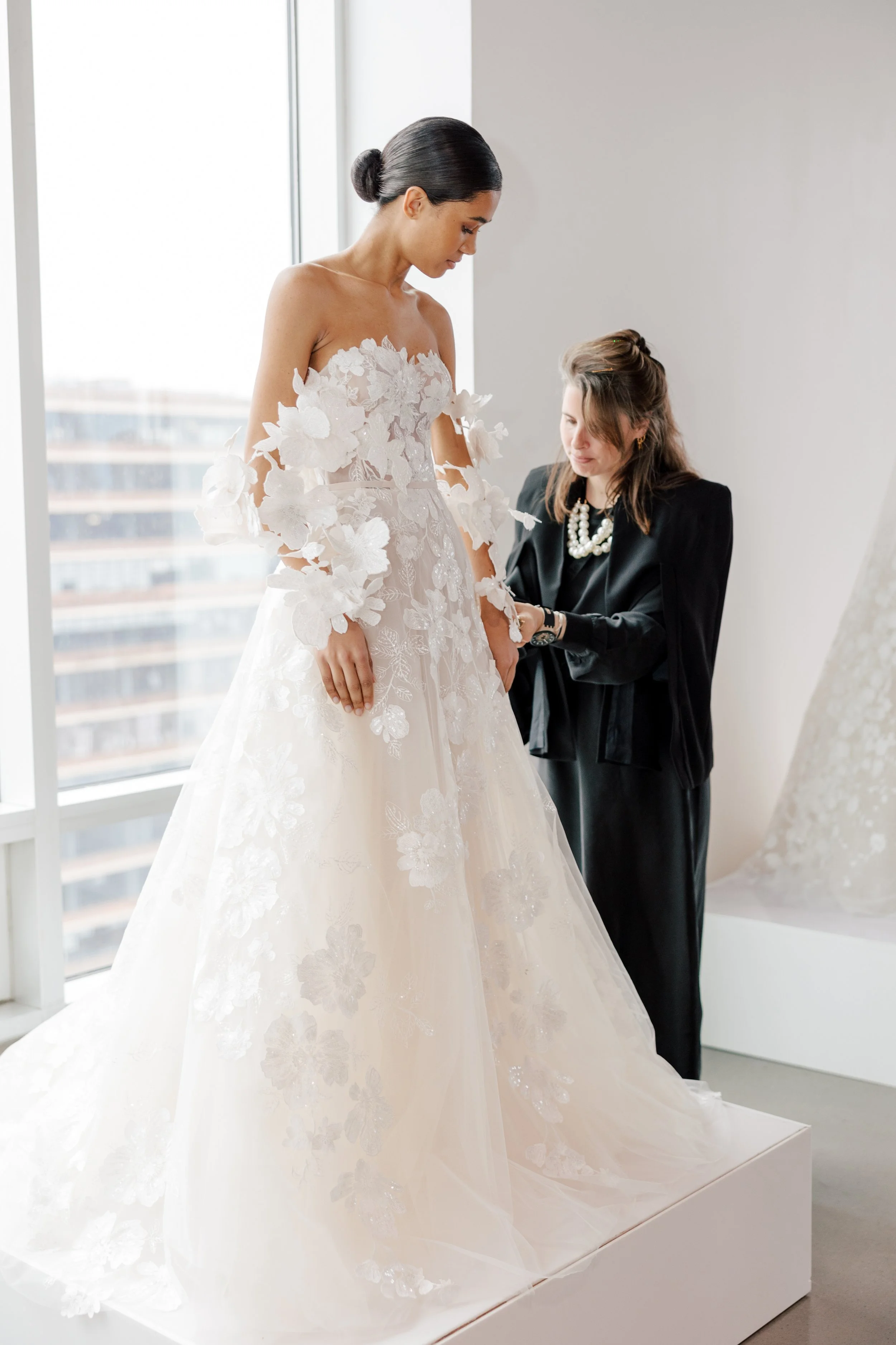 SUNN @hopehelmuthweddings  MiraZwillinger Reflections SS25 (2).jpg