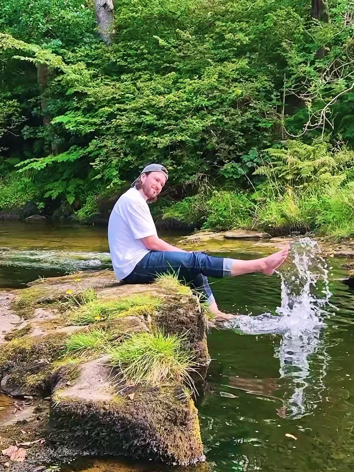 Just back from touching grass in Scotland etc.

1. Me, making the decision not to go skinny dipping in an ice cold stream.
2. Waiting too long for the photo to be taken.
3. Hermitage Castle.
4. Dragul meu in the wilderness.
5. Dragul meu going down a