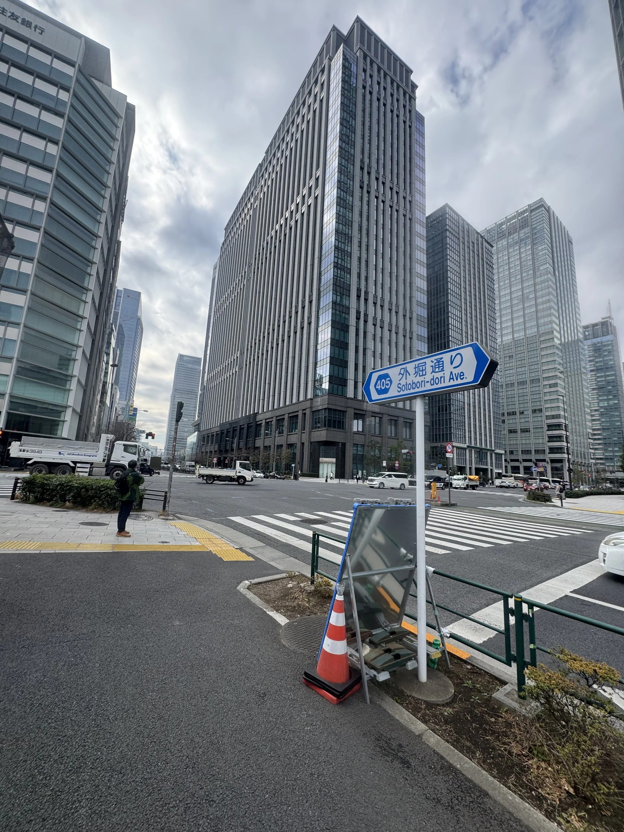 Enjoying the streets of Tokyo before taking the Shinkansen bullet train to Nagano on the way to ski the various resorts around Myoko. Photo by Ian Nicholson.