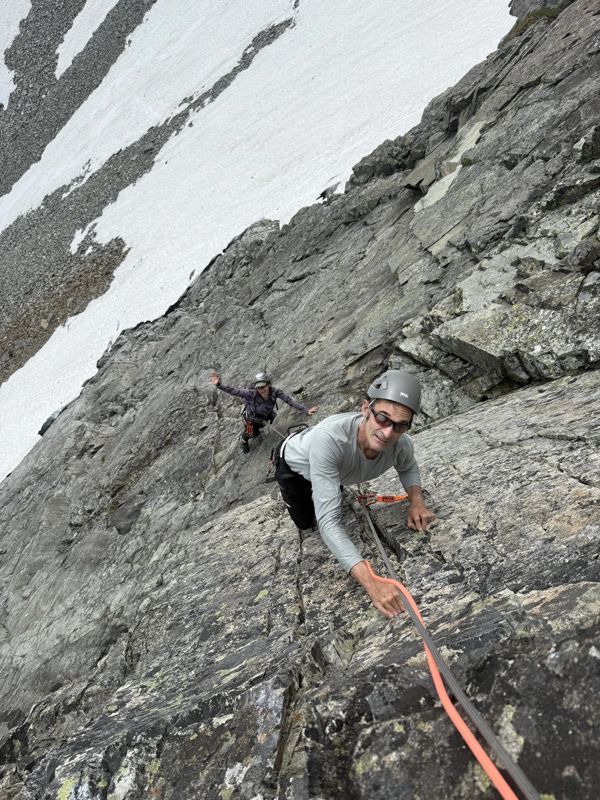 Climbing the second pitch of Voie de Chaise on Chair peak near Snoqualmie Pass. Photo by Ian Nicholson
