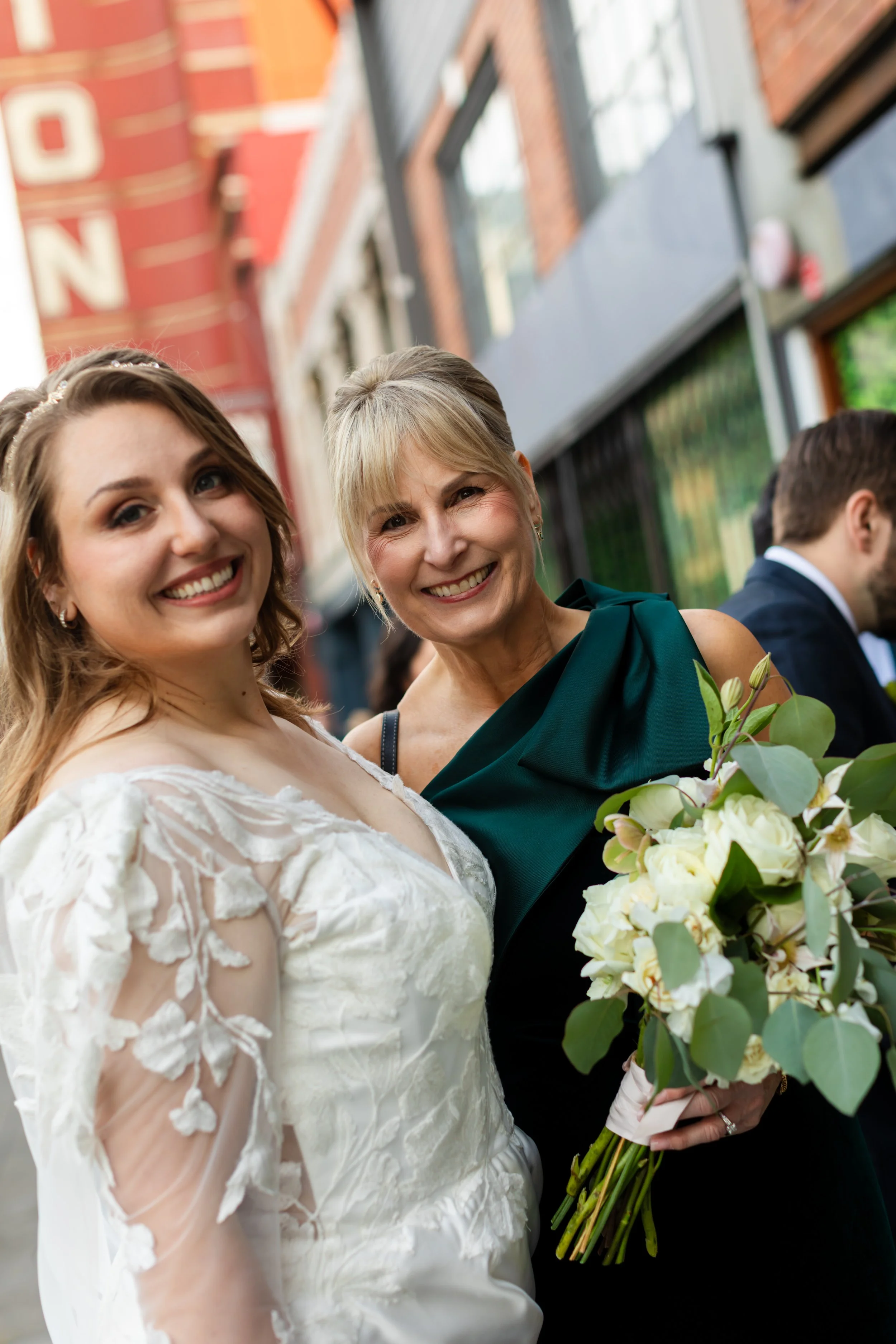 Stephanie-Katie-Wedding-Zoe-Larkin-Photography-95.jpg