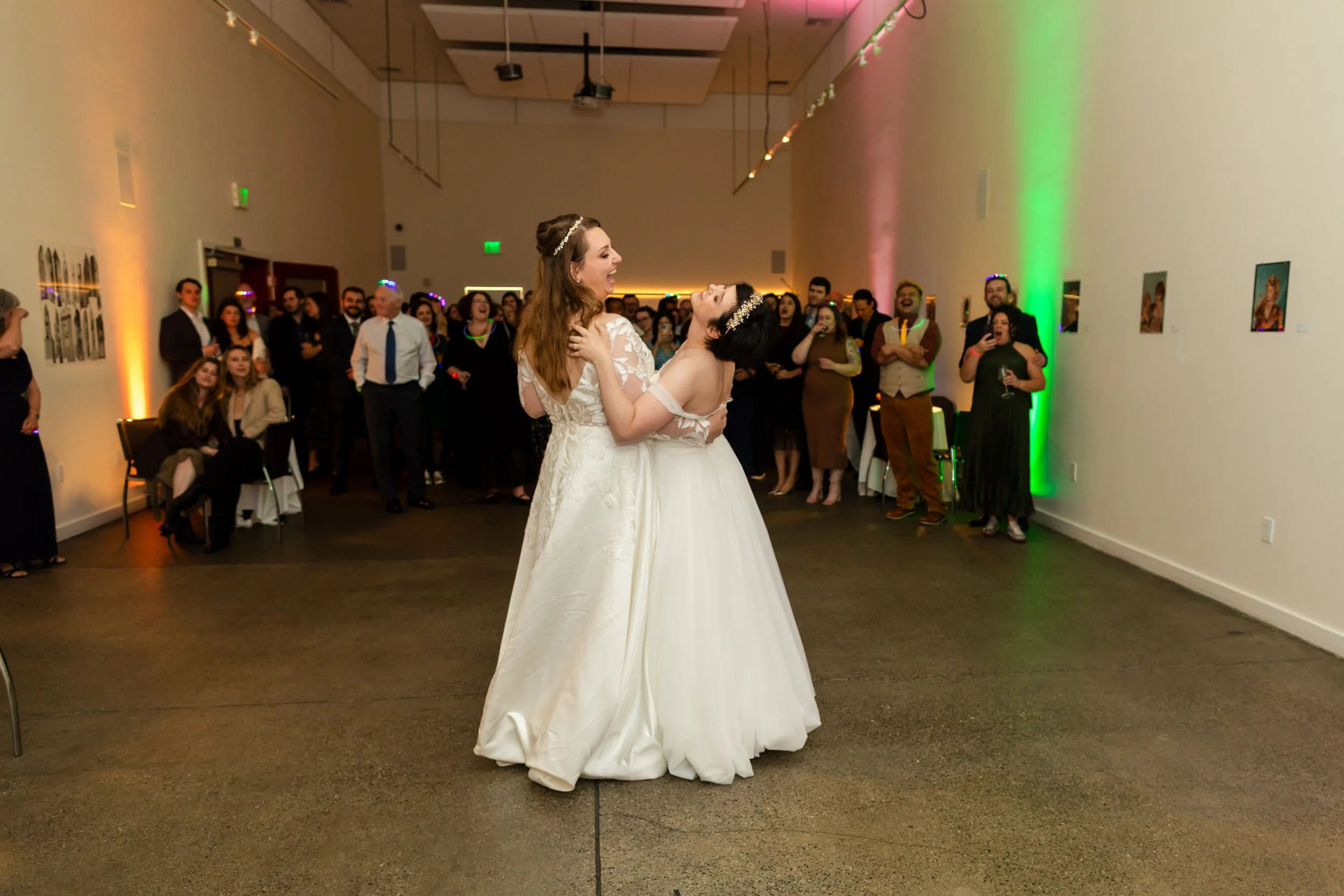 Stephanie-Katie-Sneak-Peek-Zoe-Larkin-Photography-35.jpg