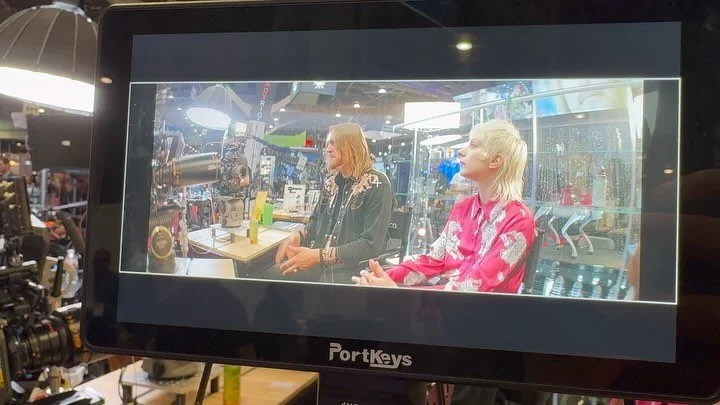 The 18mm Atlas Orion is one of the most insane but interesting focal lengths that @atlaslensco has produced.  The advantages of the Orion line for filmmaking is their consistency in performance with flaring and look, while having a large range of foc