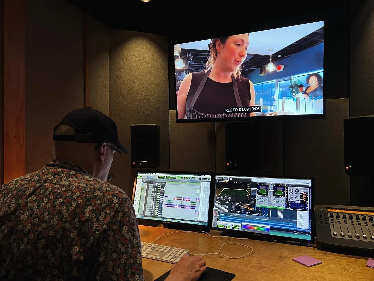 Another sneak pean at the mini-doc/film being worked on at Soundcrafter Austin!

#filmmaker #producer #composer #texas #austin