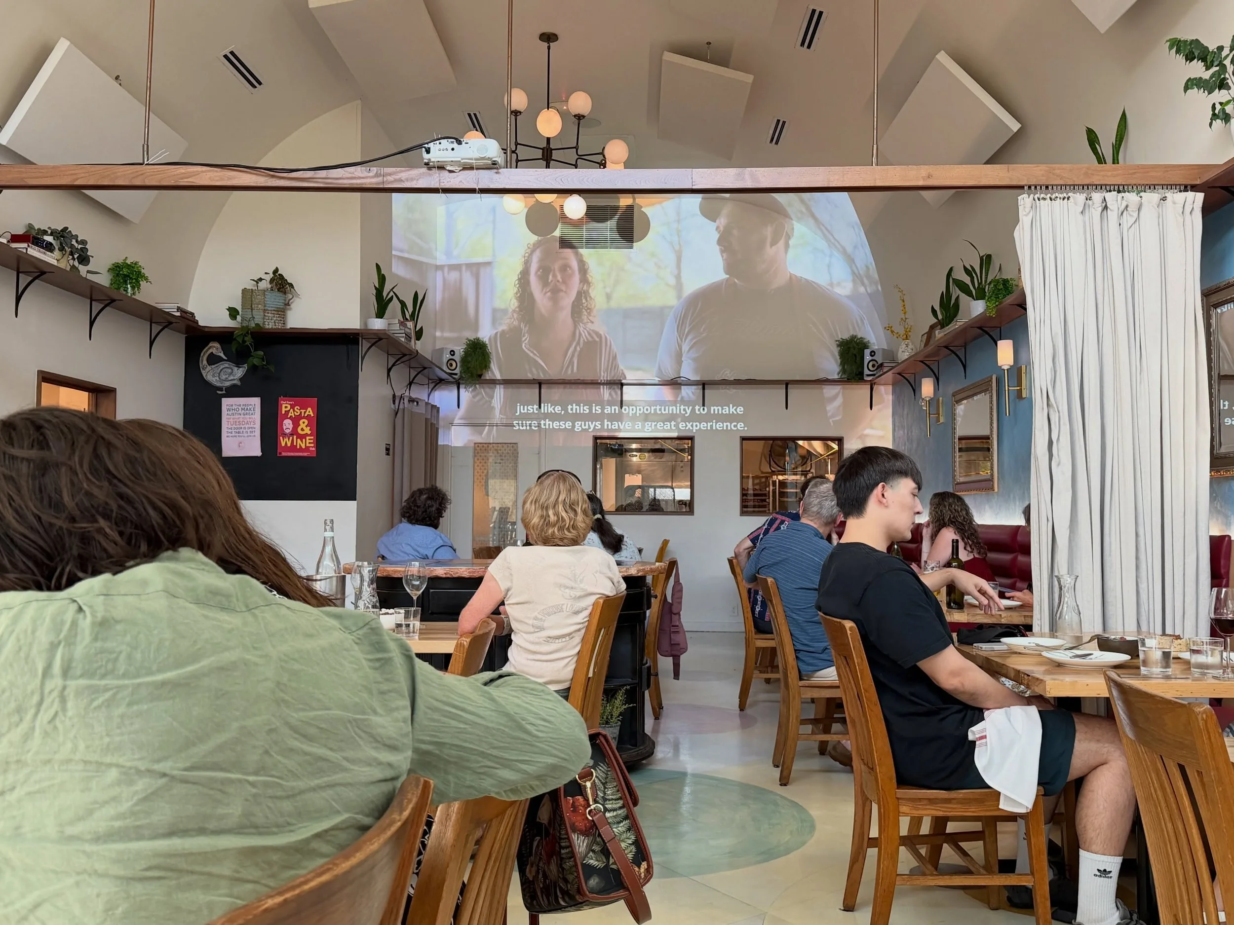We had a great time screening TO BE SEEN inside of @locadoroaustin ! A new and unique experience for those who want unique food+film experiences.

Want to see the film at the other restaurants? Tag them or message us so we can help make that happen!