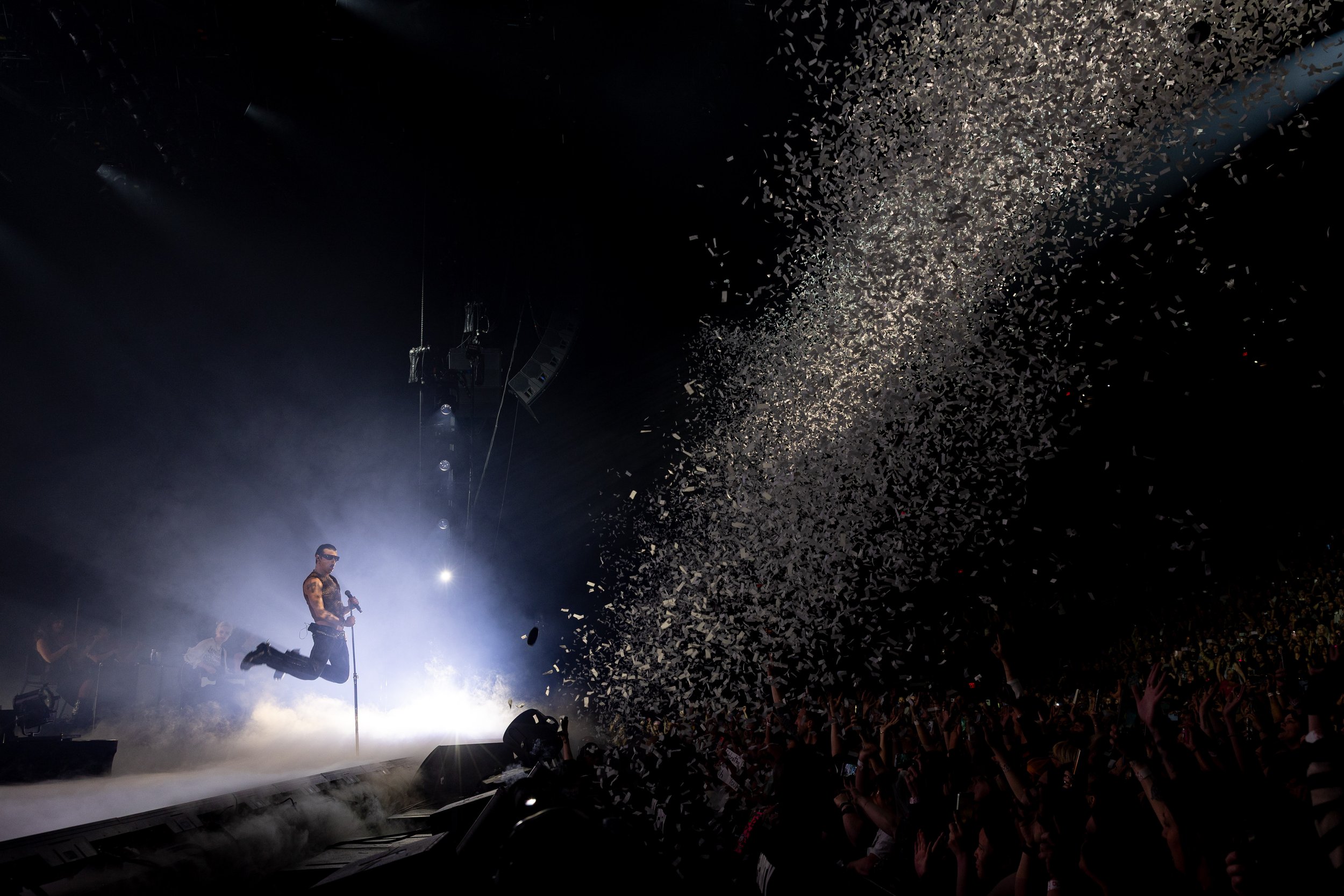 Yungblud performs on May 16, 2026. Ian Cox / Rose Quarter