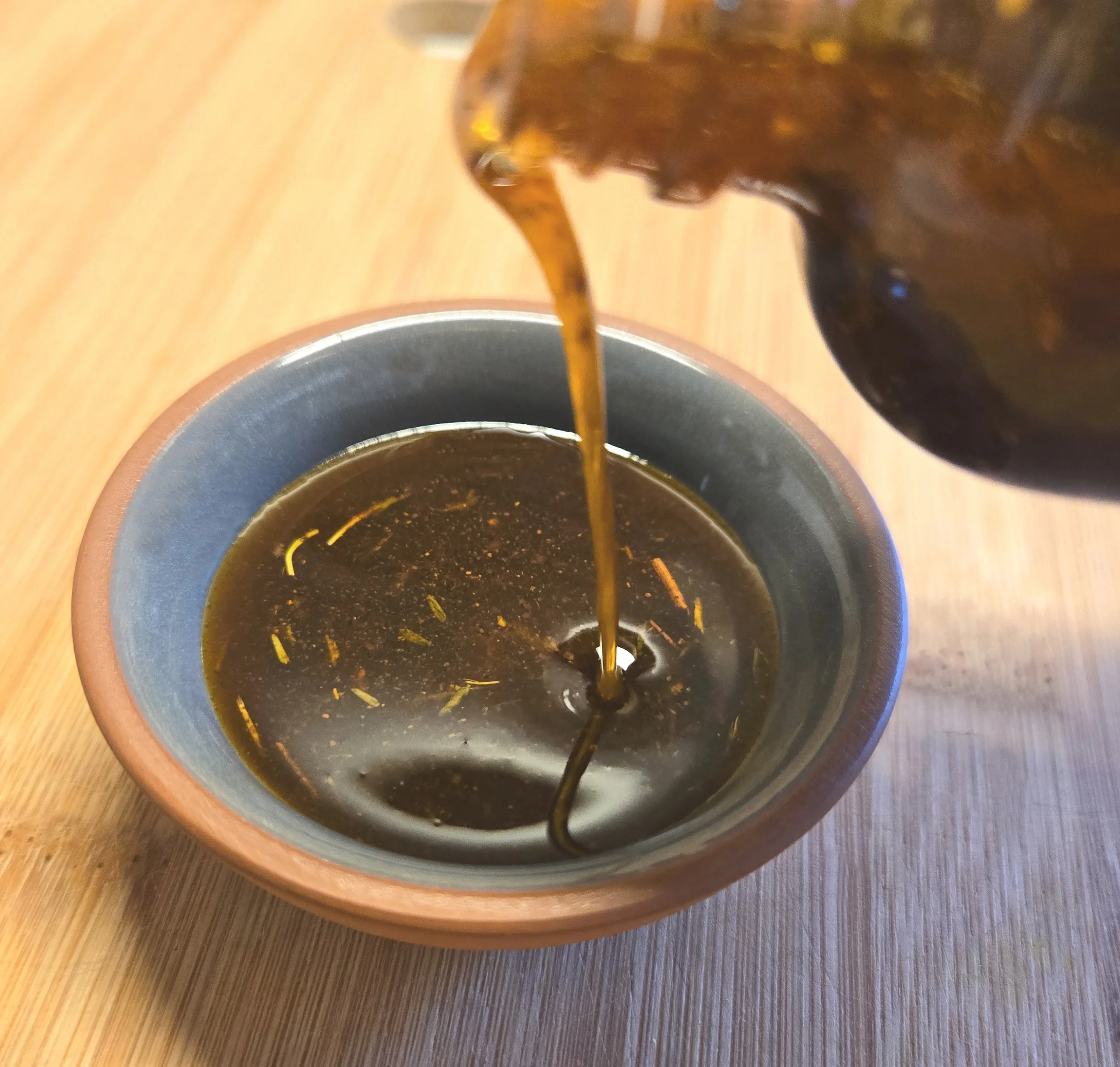Robust Dust Infusion Pouring Oil.jpg