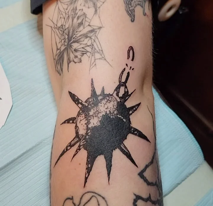 Friday the 13th flash day was hella fun. Should I do more flash days? LMK All of these were under an hour and between 70-100$
Done @svatura 
There was one more tattoo but I don&rsquo;t always take good pictures.  Also to be noted: If anyone wants any