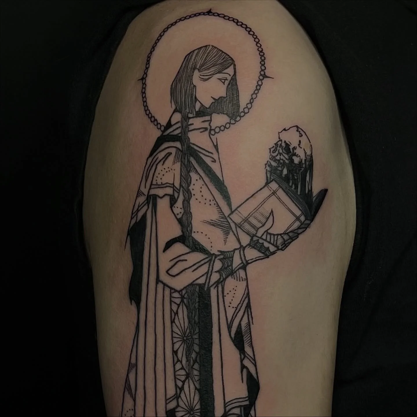 #joanofarc inspired knight 🩶 for a queer museum worker, grateful to have the chance to do my first knight on someone so cool haha hmu if u want yr own 🤺 #qttr