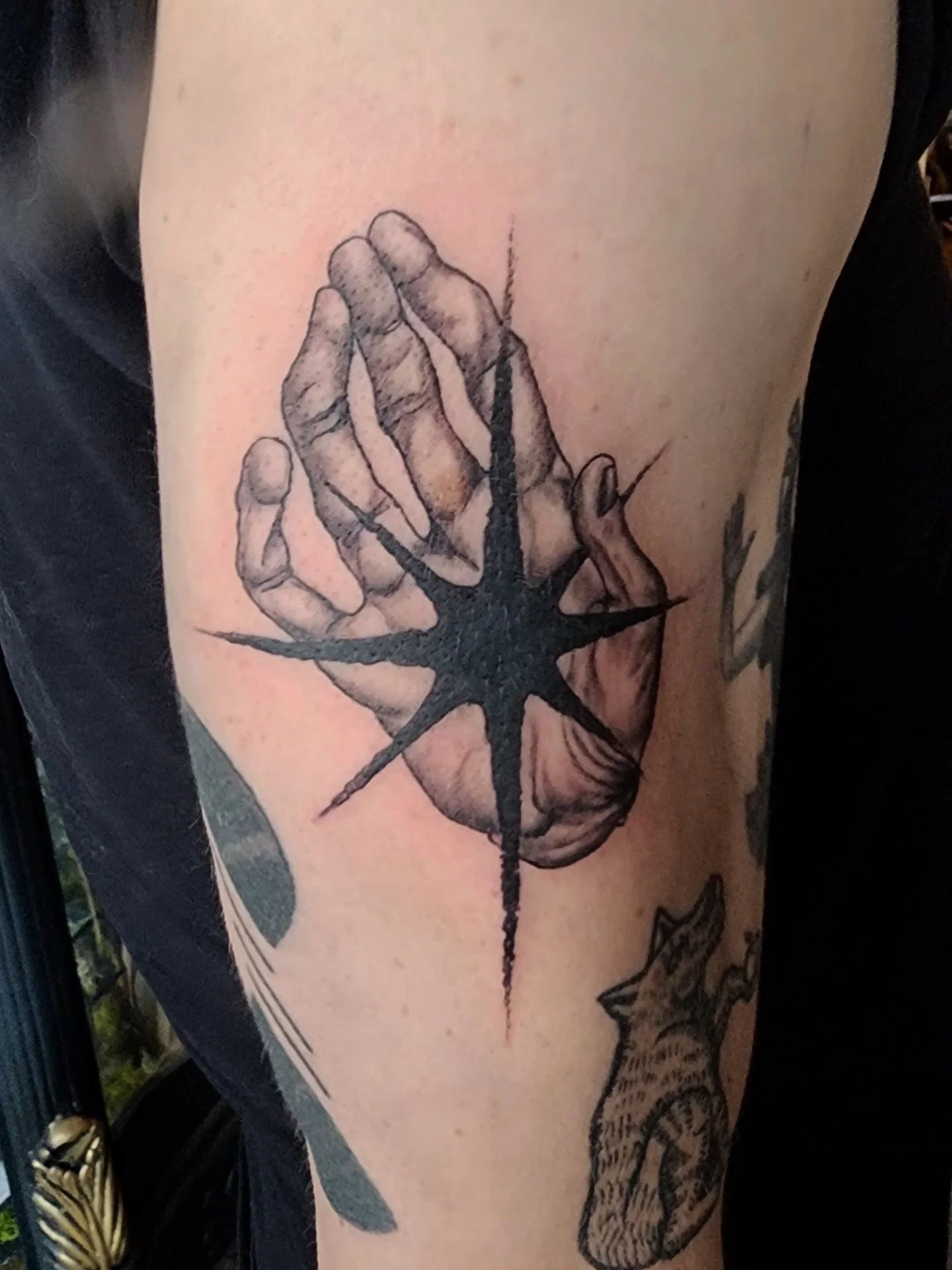 My New Year&rsquo;s resolution is to post more tattoos. All the ones I can. I&rsquo;m still pretty bad at taking good pictures of fresh tatts. There&rsquo;s always glare, a bad angle, a shadow&hellip; always gotta be something lol. 
.
.
.
.
.
#tattoo