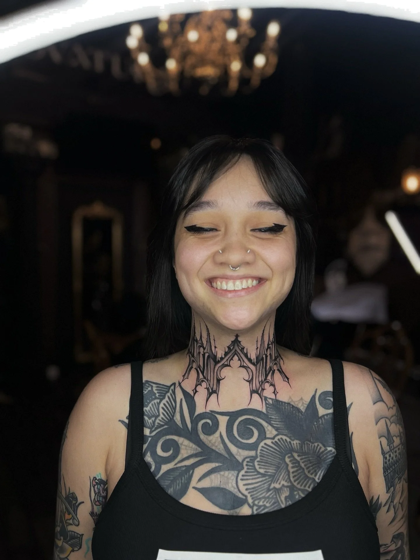 neck banger for this cutie!!! tysm @gr4ves.jpg 🖤