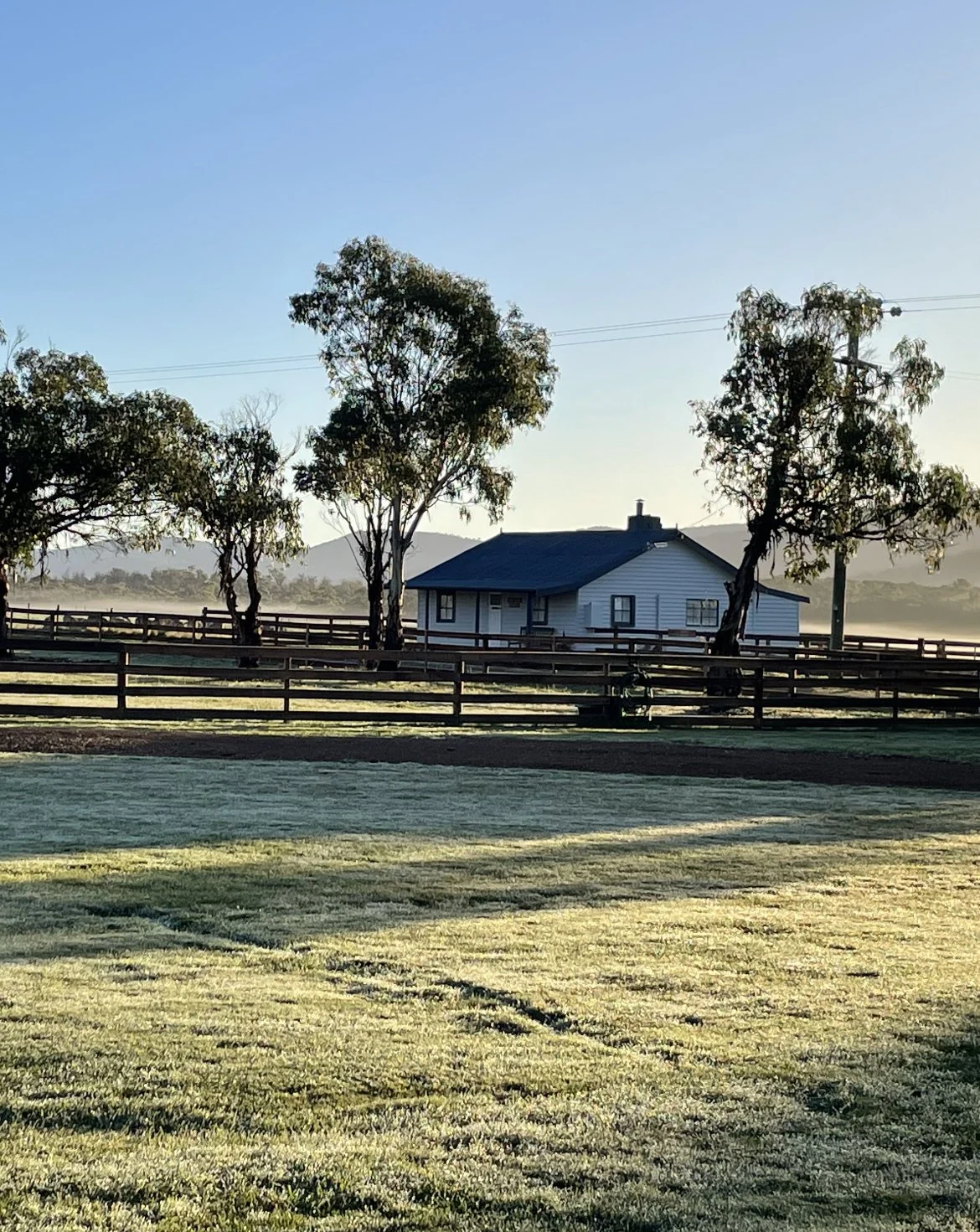 cottage autumn.jpg
