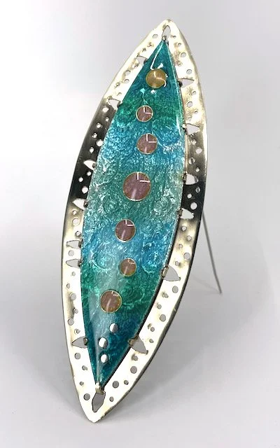 Surfacing Brooch - 4.jpeg