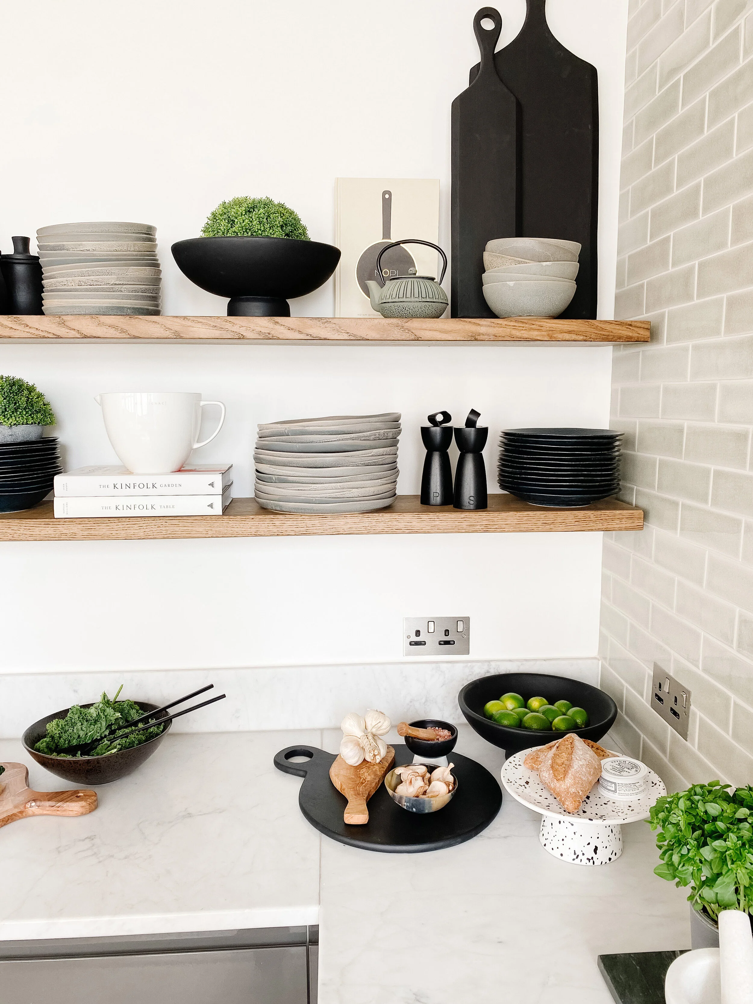 kitchen3.jpg