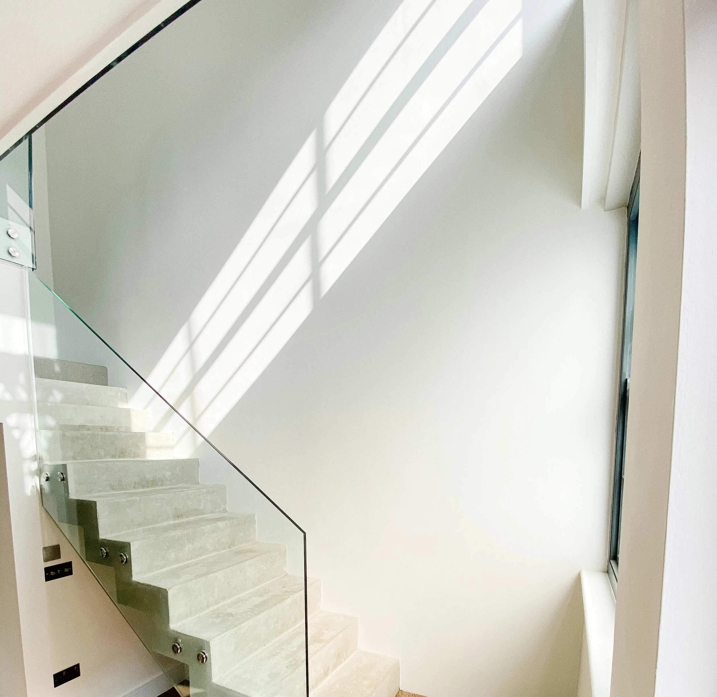 Hallway2.jpg