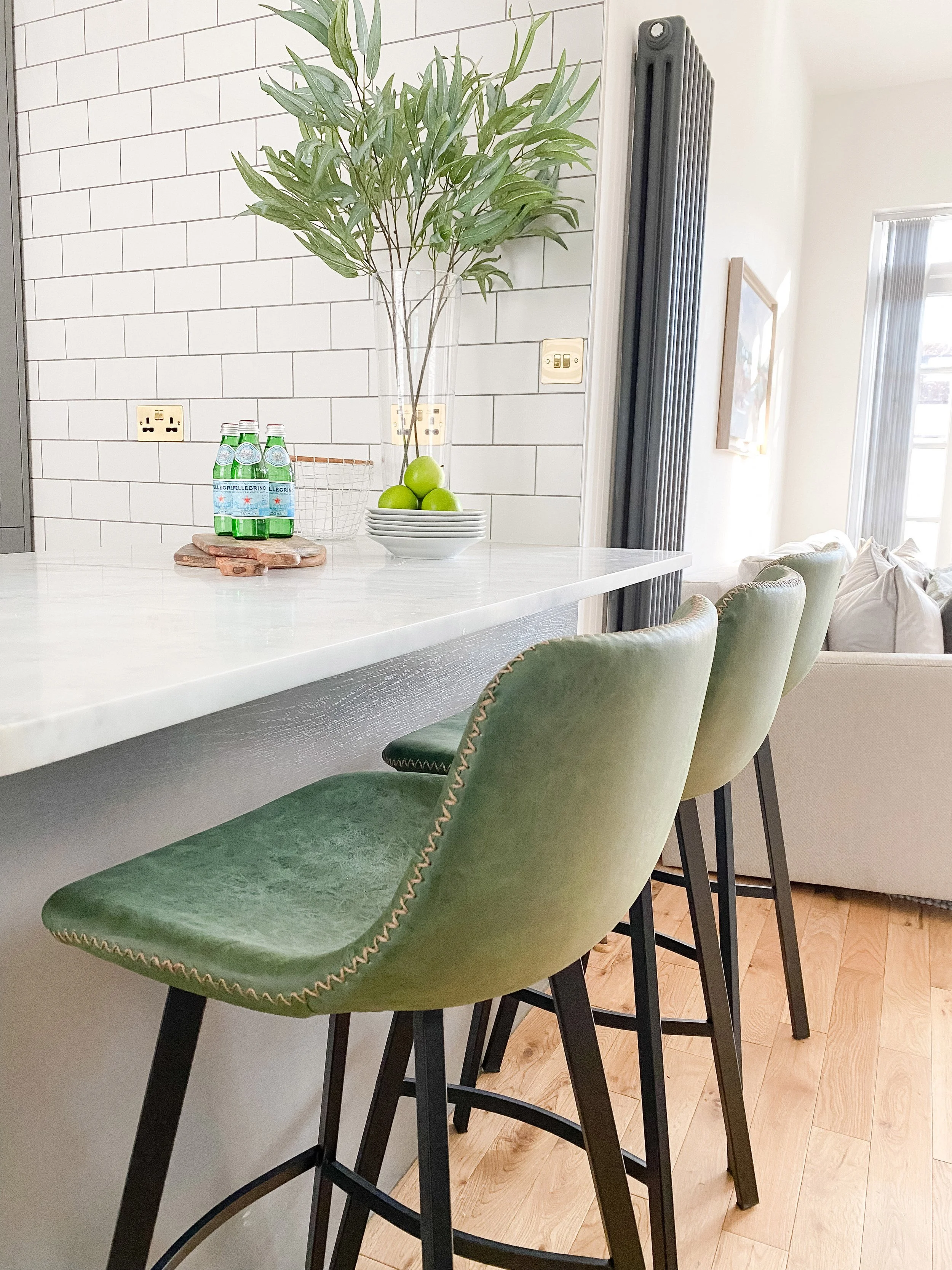 LivingRoom12.jpg