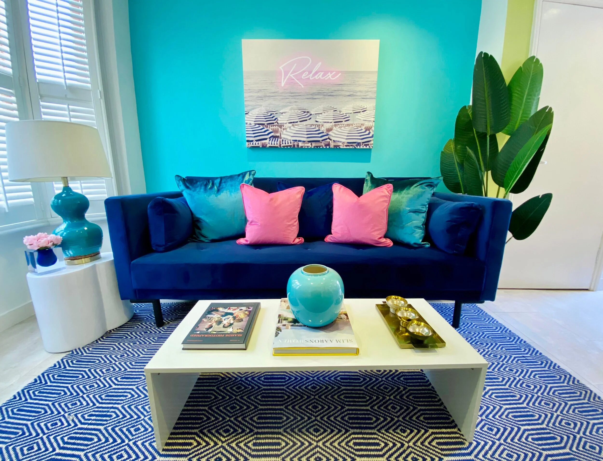 Sofa.jpg