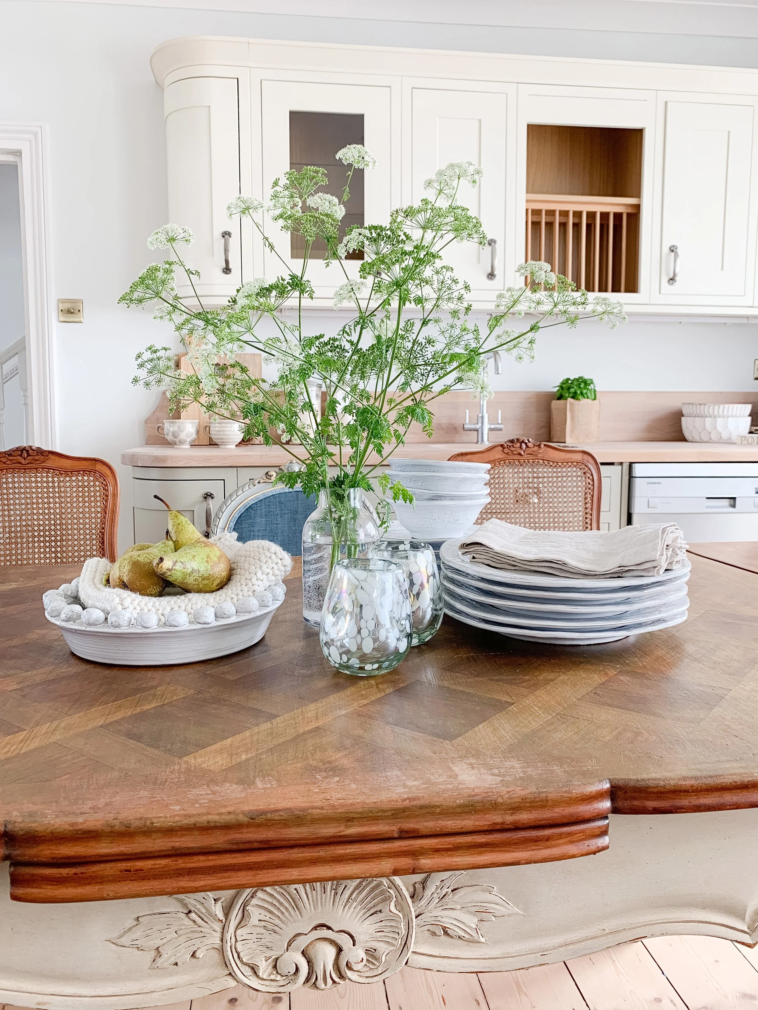 Kitchen1.jpg