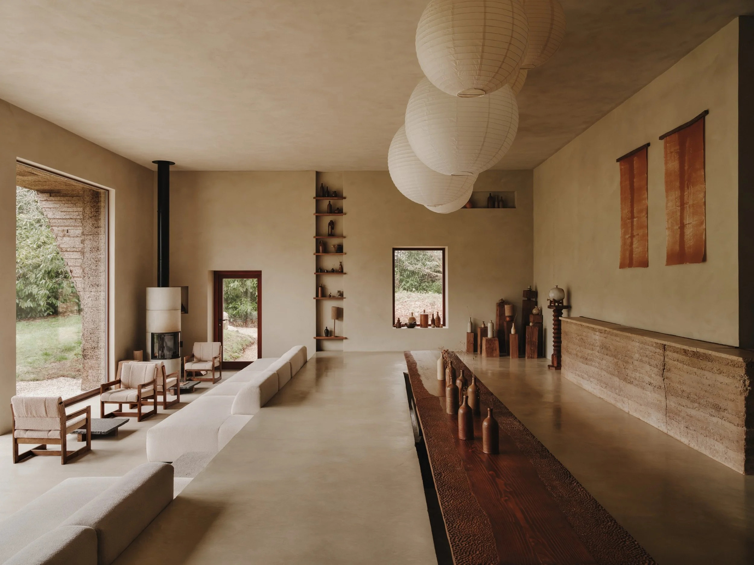 Very happy to see @namo.normandie featured in @milkdecoration_magazine &ldquo;Hors-s&eacute;rie : H&ocirc;tels de style&rdquo;, through my photographs.

A place I&rsquo;ve had the pleasure to experience in different ways, as a photographer, as a gues